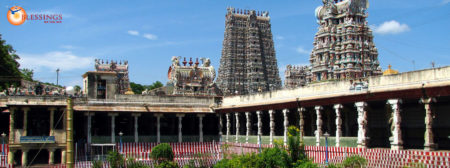 New Novel : 1975 :Excerpts இப்போதெல்லாம் ஒரு கைக்குட்டை வாங்கணும் என்றால் கூட பஸ் பிடித்து மதுரை போகிற கூட்டம் ஊரில் கூடிப் போயிருக்கிறது